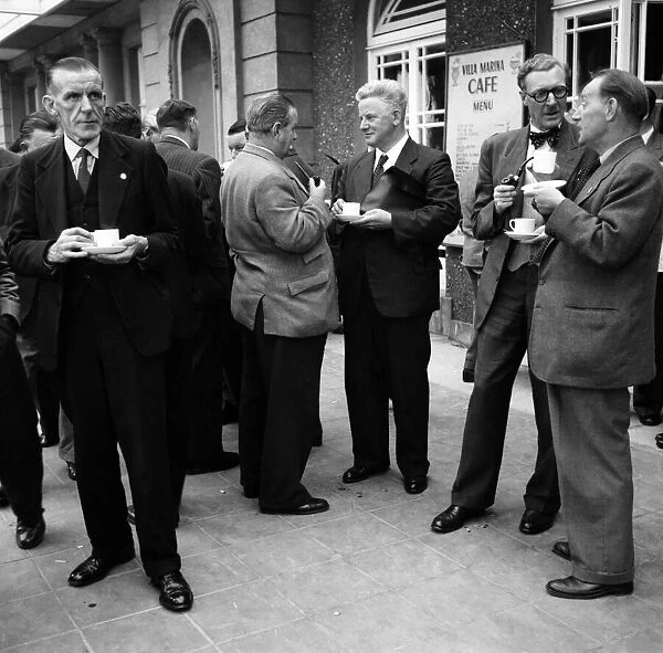 Trades Union Conference 1953. Mr. Brian Roberts seen here standing holding a cup of tea