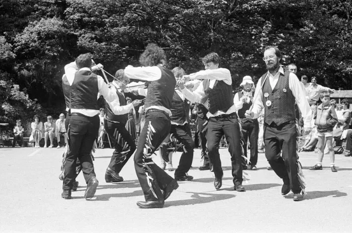 Framed Print : Traditional dancers from all over Britain brought colour to Thunderbridge at the weekend Framed Print : Traditional dancers from all over Britain brought colour to Thunderbridge at the weekend