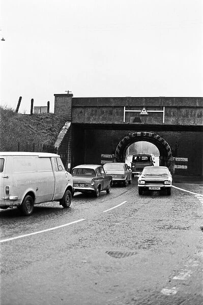 Traffic jams in Cow Lane, Reading. March 1979
