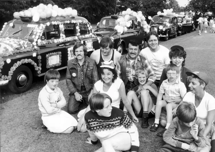 Framed Print : Trafford Taxi Drivers Organisation for Handicapped Children, annual outing Framed Print : Trafford Taxi Drivers Organisation for Handicapped Children, annual outing