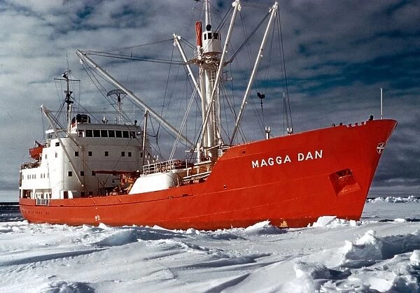 The Trans-Antarctic Expedition 1956-1958 The Magga Dan