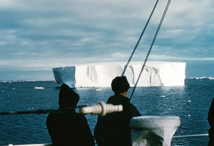 Framed Print : Trans-Antarctic Expedtion 1956. The 1955?58 Commonwealth Trans-Antarctic Expedition was a Framed Print : Trans-Antarctic Expedtion 1956. The 1955?58 Commonwealth Trans-Antarctic Expedition was a