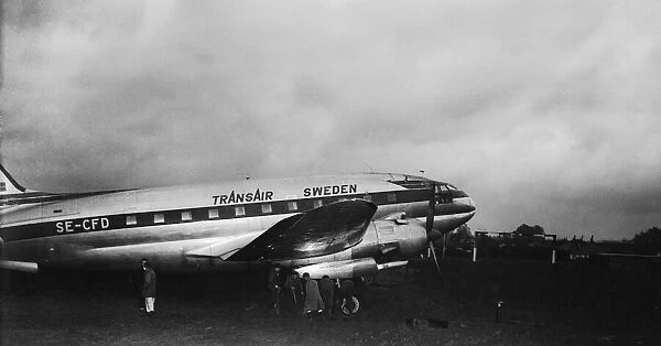 Trans-Sweden aircraft on runway. 7th November 1960