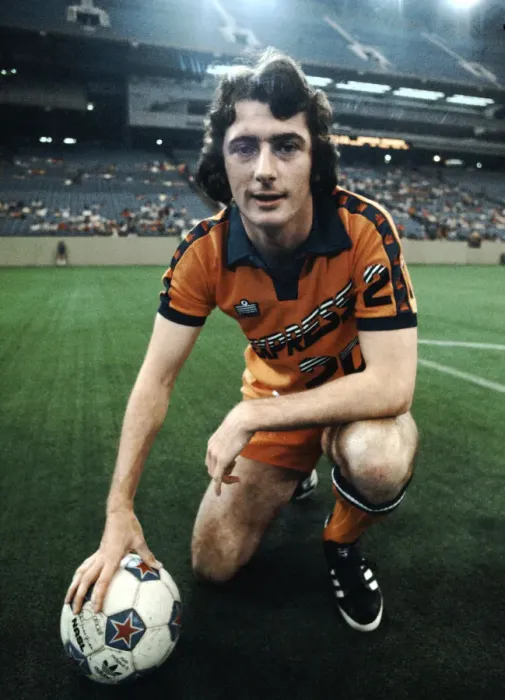 Framed Print : Trevor Francis poses at the Pontiac Silverdome in the USA in the kit of his club Detroit