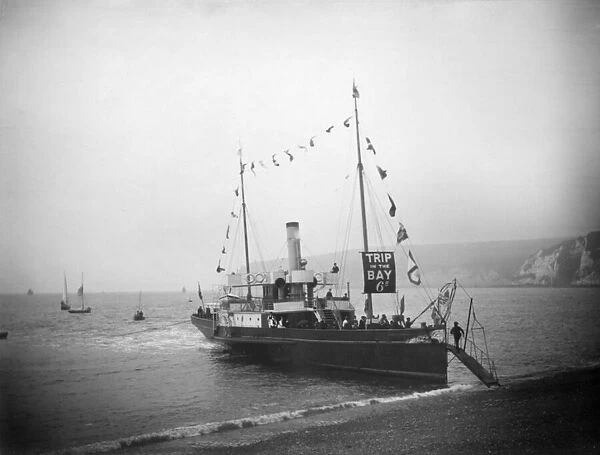 Trips around the bay at Seaton, Devon. Circa 1895
