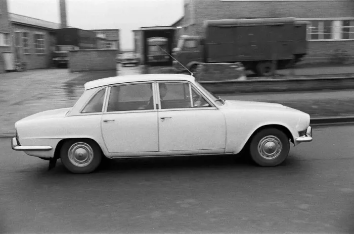 Framed Print : Triumph 2000 Automobile, Road Test, Reading Berkshire, 16th February 1968 Framed Print : Triumph 2000 Automobile, Road Test, Reading Berkshire, 16th February 1968