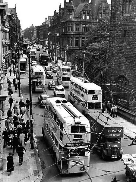 Trolleybus traffic in Grainger Street, Newcastle in July 1957