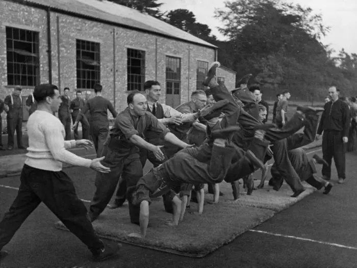 Framed Print : Troops perform exercises at the Royal Army Medical Corps Military convalescent depot in Framed Print : Troops perform exercises at the Royal Army Medical Corps Military convalescent depot in