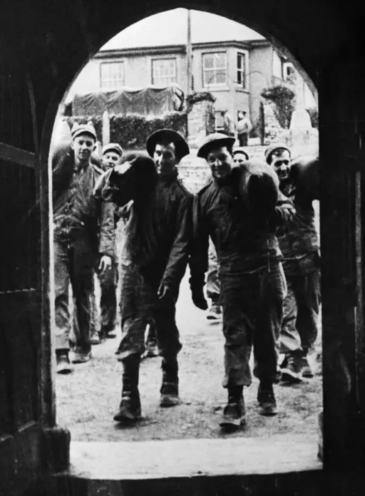 Framed Print : US troops can be seen here in the village Blackawton helping to protect buildings Framed Print : US troops can be seen here in the village Blackawton helping to protect buildings