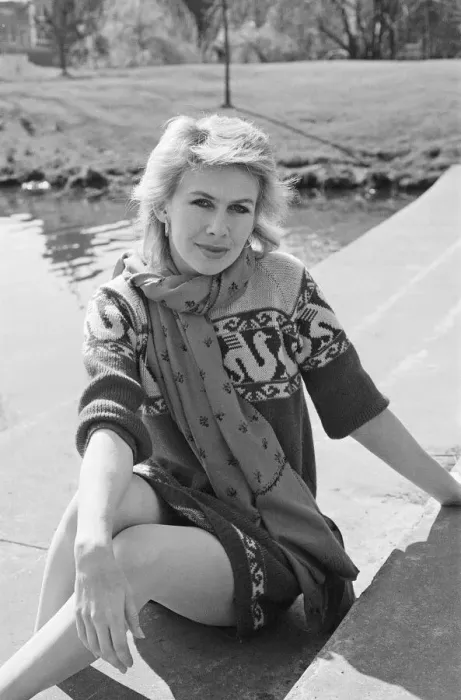 Framed Print : Trudie Styler, English actress, film producer and director Framed Print : Trudie Styler, English actress, film producer and director