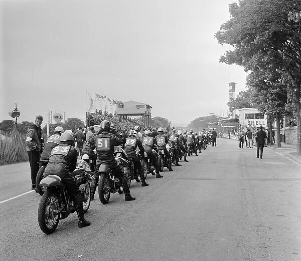 TT Races 250cc Lightweight International. 14th June 1965