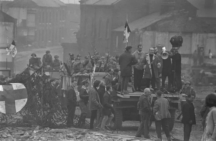 Framed Print : Tthe set of the film Billy Liar in Leeds 21  /  10  /  62 Varley Q8494 Box 155