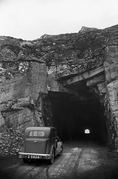 The tunnel through the mountain, the Kenmare Road, County Cork, Ireland 25th May 1935