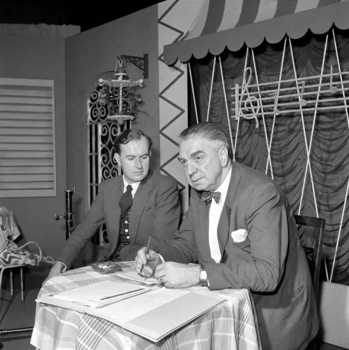 Framed Print : TV presenter Fred Wilby (right) seen here during rehearsals for the local magazine