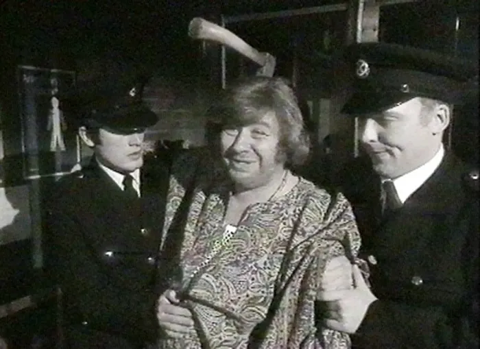  : TV PROGRAMME RAB C NESBITT GREGOR FISHER SEPTEMBER 1998 RAB FROM THE EARLY DAYS IN HIPPY