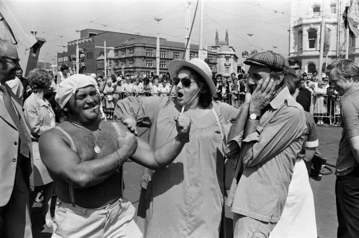 Framed Print : TV stars in Blackpool, Lancashire. Les Dawson, Hattie Jaques, Eric Sykes. August 1977 Framed Print : TV stars in Blackpool, Lancashire. Les Dawson, Hattie Jaques, Eric Sykes. August 1977