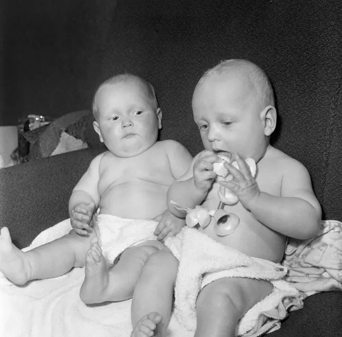 Framed Print : Twins Ian and Robert Kearns who both weighed eight pounds two ounces when they were born Framed Print : Twins Ian and Robert Kearns who both weighed eight pounds two ounces when they were born