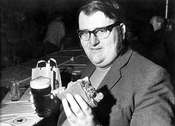 The Tyneside Beer Festival at Gosforth 22 April 1973 - Peter Crichton of Sunderland
