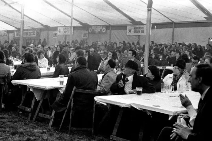 Framed Print : The Tyneside Beer Festival at Gosforth 22 April 1973 - Opening night when crowds packed Framed Print : The Tyneside Beer Festival at Gosforth 22 April 1973 - Opening night when crowds packed