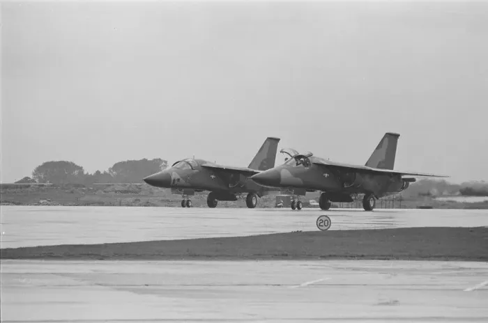 Framed Print : Two U. S. A. F F111 aircraft fly into U. S. A. F, Heyford. Colonel G