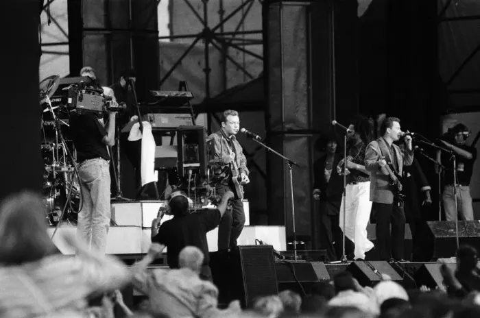 Framed Print : UB40 concert at Birmingham Citys St Andrews stadium. 10th June 1989