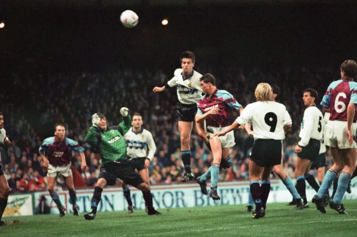 Framed Print : UEFA Cup 2nd round 1st leg match, Aston Villa 2 - 0 Inter Milan held at Villa Park Framed Print : UEFA Cup 2nd round 1st leg match, Aston Villa 2 - 0 Inter Milan held at Villa Park