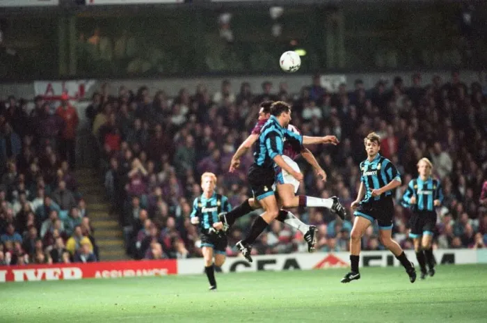 Framed Print : UEFA Cup match second leg, Aston Villa 1- 0 Inter Milan, held at Villa Park Framed Print : UEFA Cup match second leg, Aston Villa 1- 0 Inter Milan, held at Villa Park