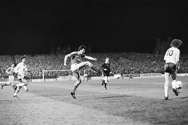 UEFA Cup Semi Final First Leg match at the City Ground. Nottingham Forest 2 v