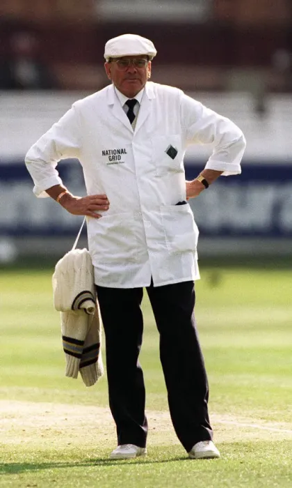 Framed Print : Umpire Dickie Bird is not amused as the crowd do a Mexican wave during the second test Framed Print : Umpire Dickie Bird is not amused as the crowd do a Mexican wave during the second test
