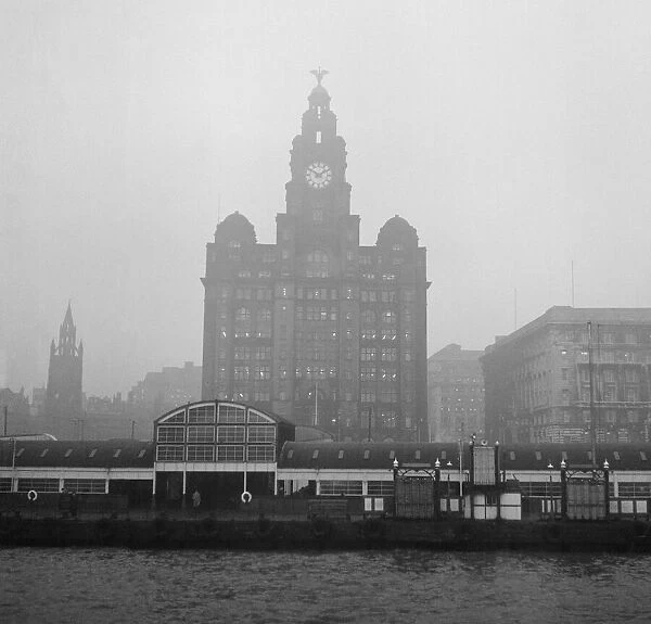 Unemployed and views of Liverpool, 30th November 1962. Docks