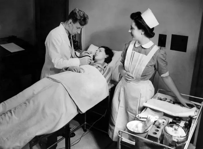 Framed Print : University College Hospital, Miss Neilson, Nurse. October 1943 P009386 Framed Print : University College Hospital, Miss Neilson, Nurse. October 1943 P009386