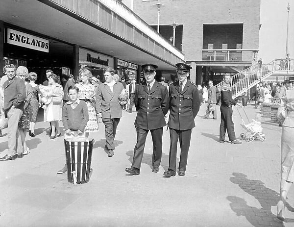 Two unnamed Special Police Constables on patrol in Coventry Precinct