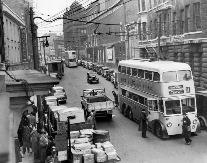 Framed Print : Unregulated parking causes problems in Newcastles Westgate Road, in 1953. Trolleybus Framed Print : Unregulated parking causes problems in Newcastles Westgate Road, in 1953. Trolleybus