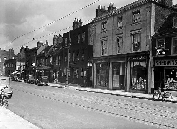 Uxbridge, High Street, Sherwins etc. Circa 1935