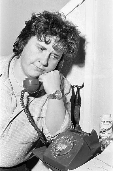 Val McDermid, Sunday People Journalist, 4th February 1981. House Sale Story