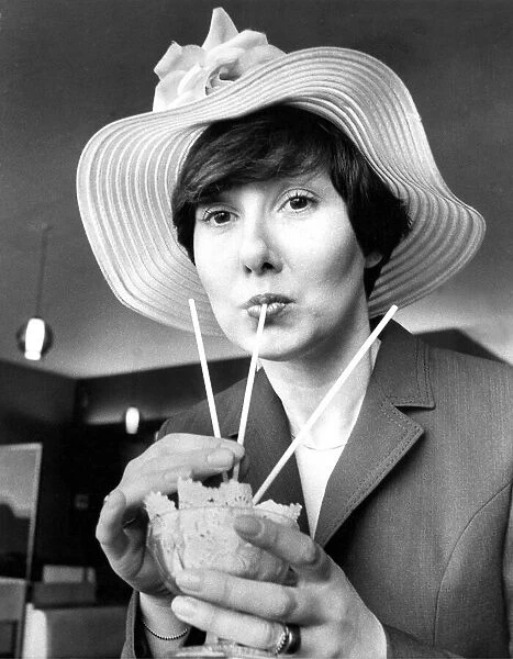 Val Thompson in her Easter bonnet in 1980