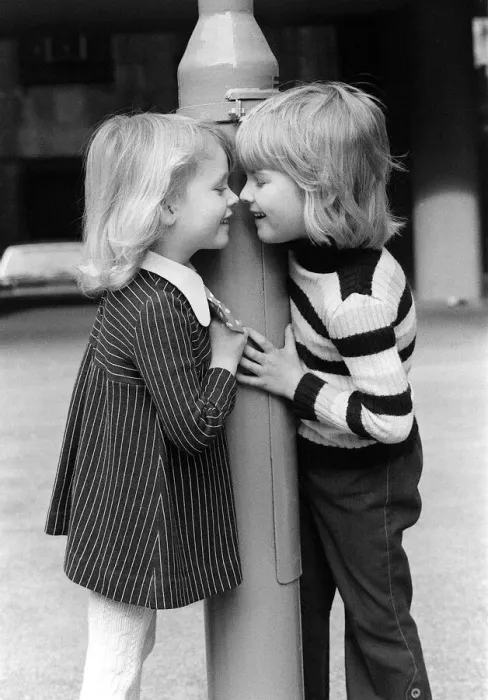 Framed Print : Valentines Day Kiss Children Feb 1973 4 year olds Stephen Simson Framed Print : Valentines Day Kiss Children Feb 1973 4 year olds Stephen Simson