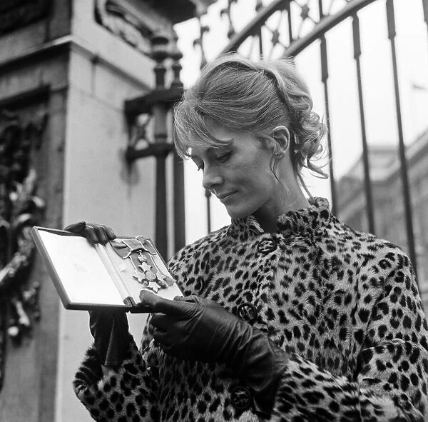 Vanessa Redgrave the actress at Buckingham palace receiving an award. 13th February 1968