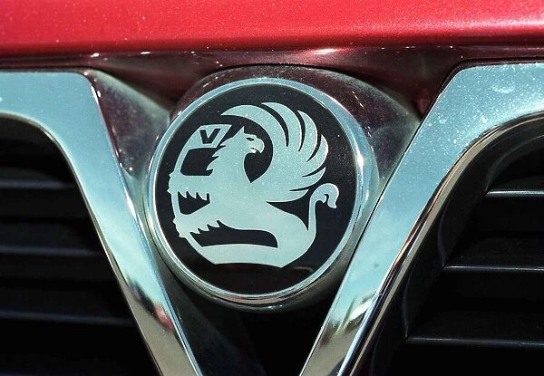 Vauxhall Astra car May 1998 used car badge