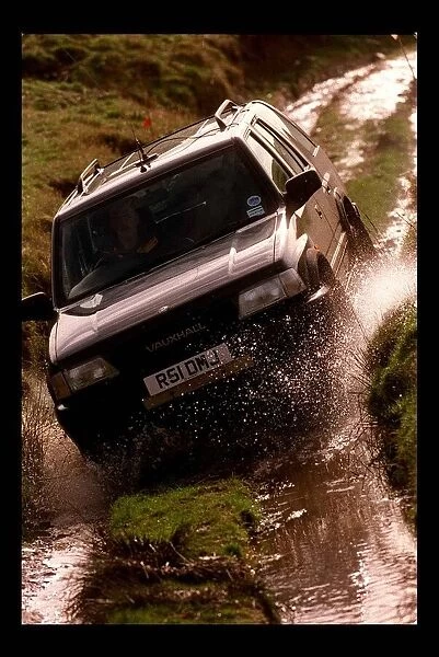 Vauxhall Frontera March 1998 driving through water