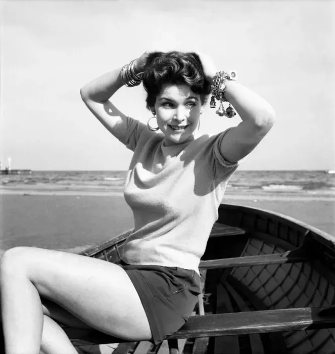 Framed Print : Venice Film Festival 1953. German actress Tania Weber. August 1953 D5369
