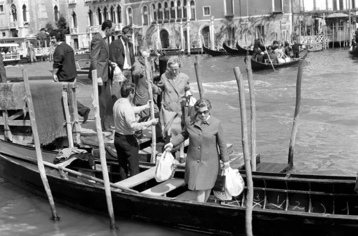 Framed Print : Venice, Italy Venetians seen here going shopping by gondilas. April 1975 75-2202-033