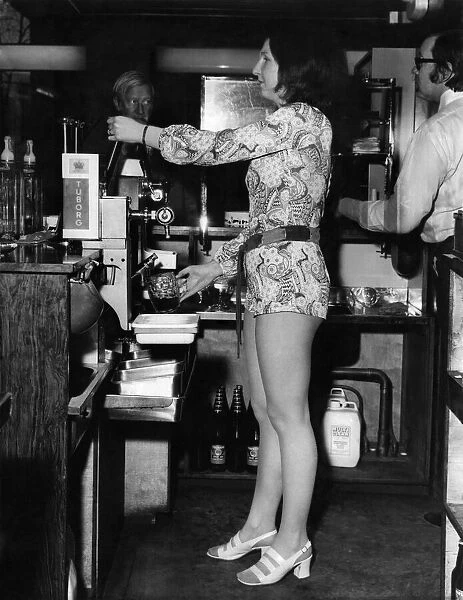 Veronica Torode, 24, in hot pants at the Elephant and Castle, London. April 1971 P009282