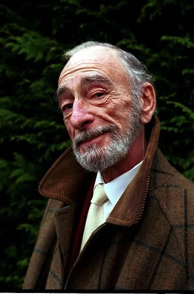 Veteran Irish actor David Kelly February 1999, David is better known for his TV roles