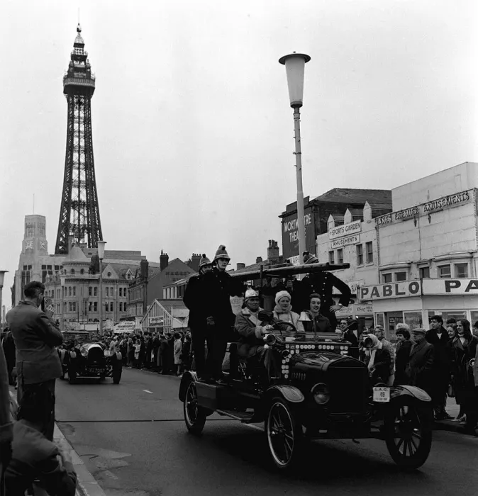 Framed Print : Veteran and Vintage Car Rally from Manchester to Blackpool 1964 - Ford T Framed Print : Veteran and Vintage Car Rally from Manchester to Blackpool 1964 - Ford T