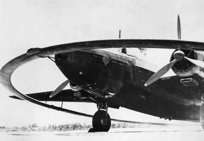 Framed Print : A Vickers Wellington DWI Mark II of No. 1 General Reconnaissance Unit at Ismaliya, Egypt Framed Print : A Vickers Wellington DWI Mark II of No. 1 General Reconnaissance Unit at Ismaliya, Egypt
