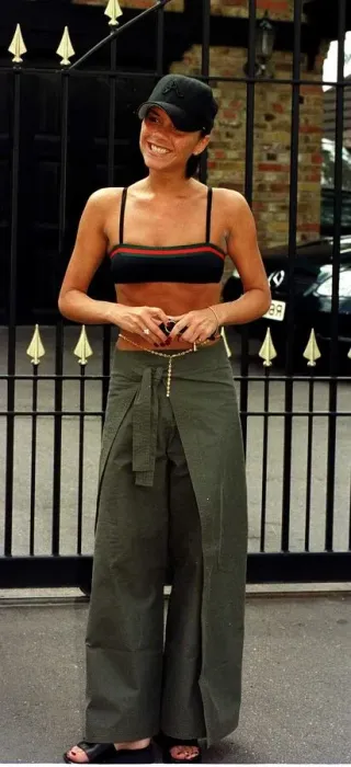 Framed Print : Victoria Adams Posh Spice July 1999 showing the Waist Chain given to her by