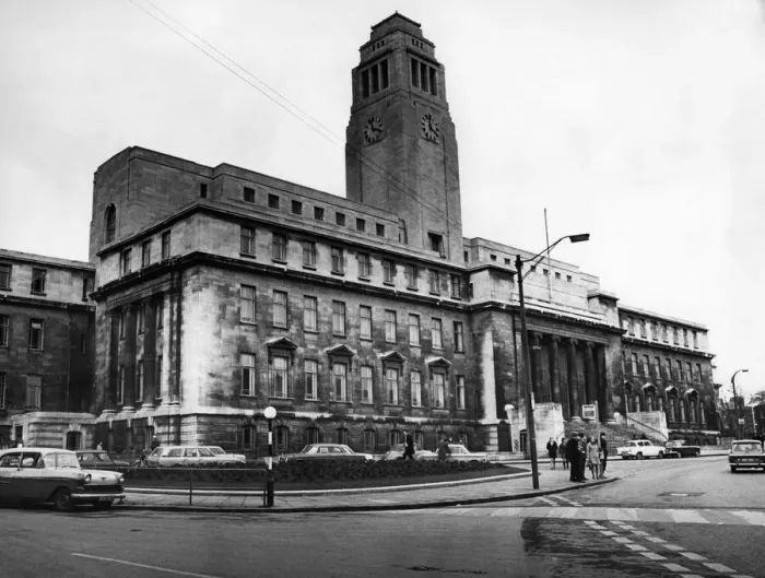 Framed Print : Front view of Leeds University building. 29th January 1969 Framed Print : Front view of Leeds University building. 29th January 1969
