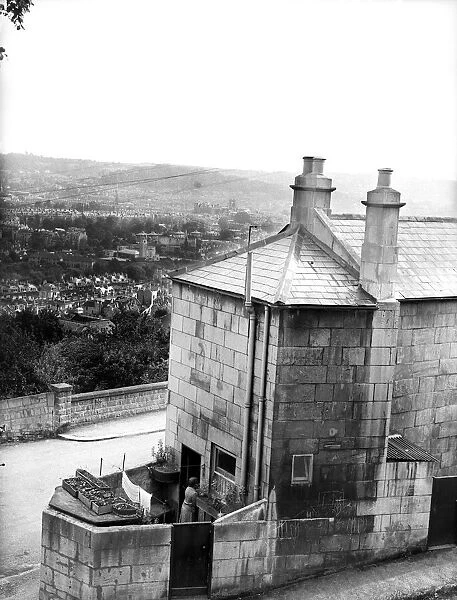View looking across to Bloomfield Tump, Bath, 9th August 1951
