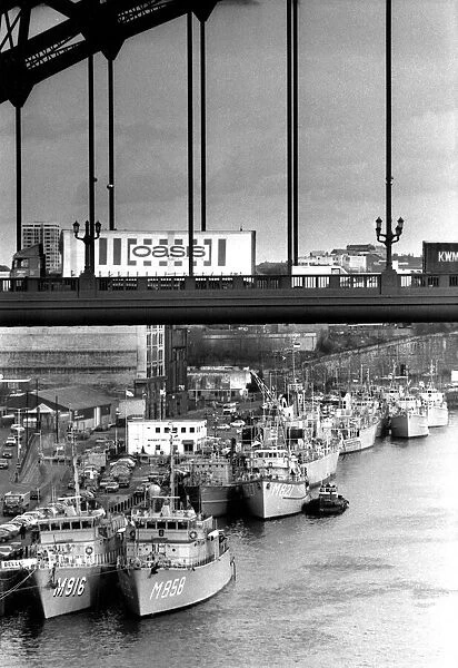 A view of Newcastle Quayside in 1976. 01  /  12  /  76